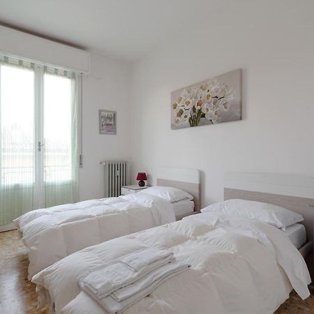 Bright&Cozy C5 Fiera Apartment Bologna Ngoại thất bức ảnh